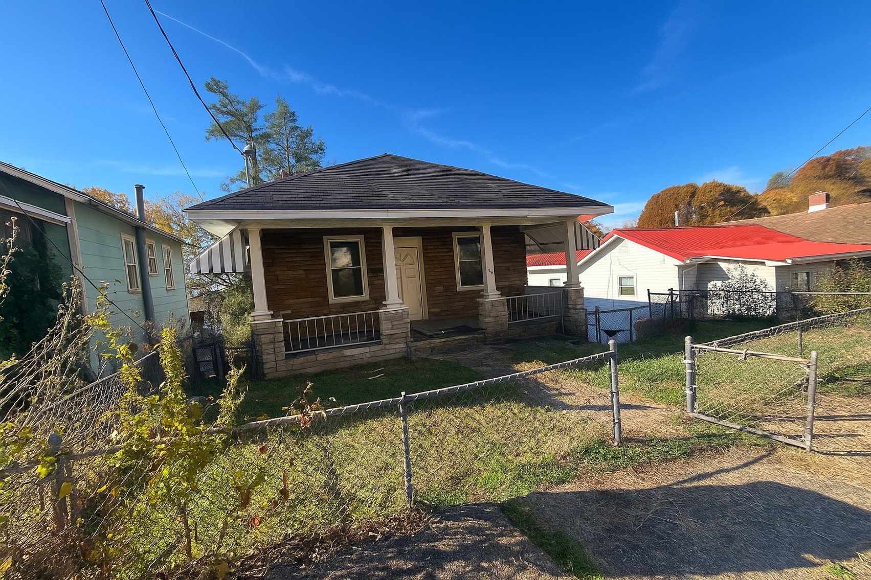 Image for SOLD $25,025 - Charleston Duplex Selling to the Highest Bidder