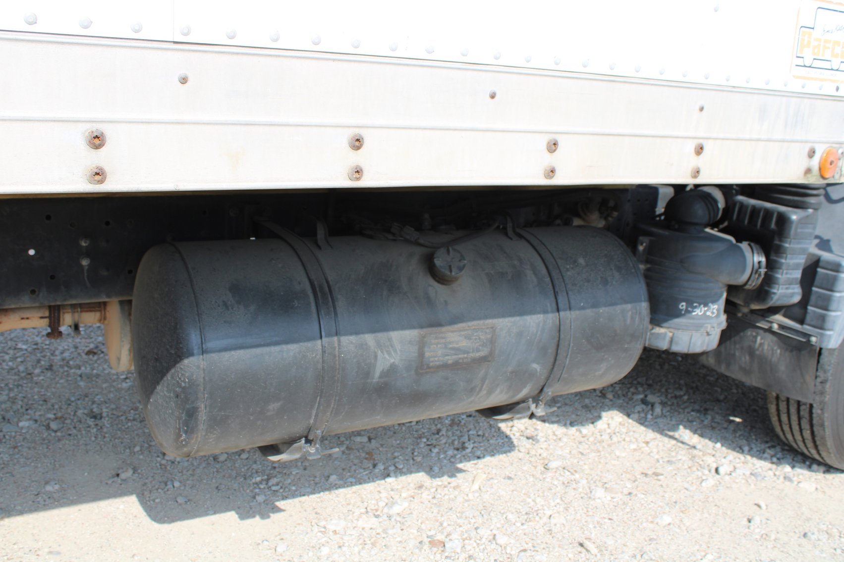 Image for 2007 Mitsubishi Fuso FE85D Box Van - MUST BE TOWED- Tomball, TX