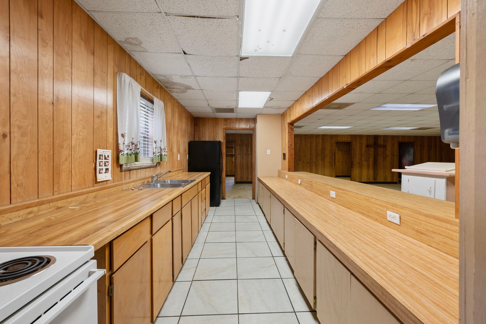 Image for Commercial Property Auction – 29 County Rd 2295, Cleveland, TX 77327