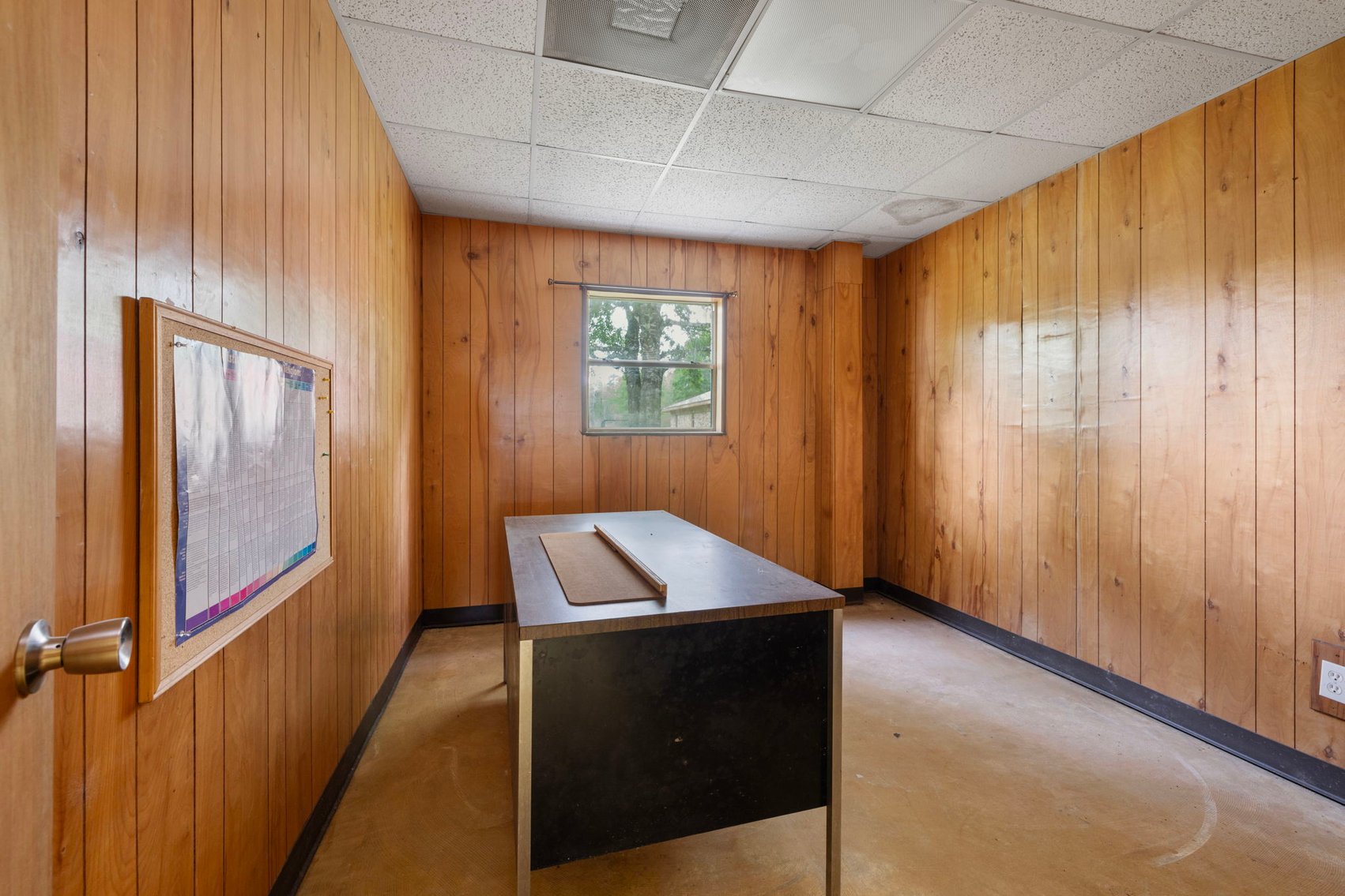 Image for Commercial Property Auction – 29 County Rd 2295, Cleveland, TX 77327