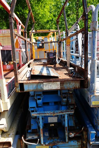 Image for Economy Snorkel Manlift
