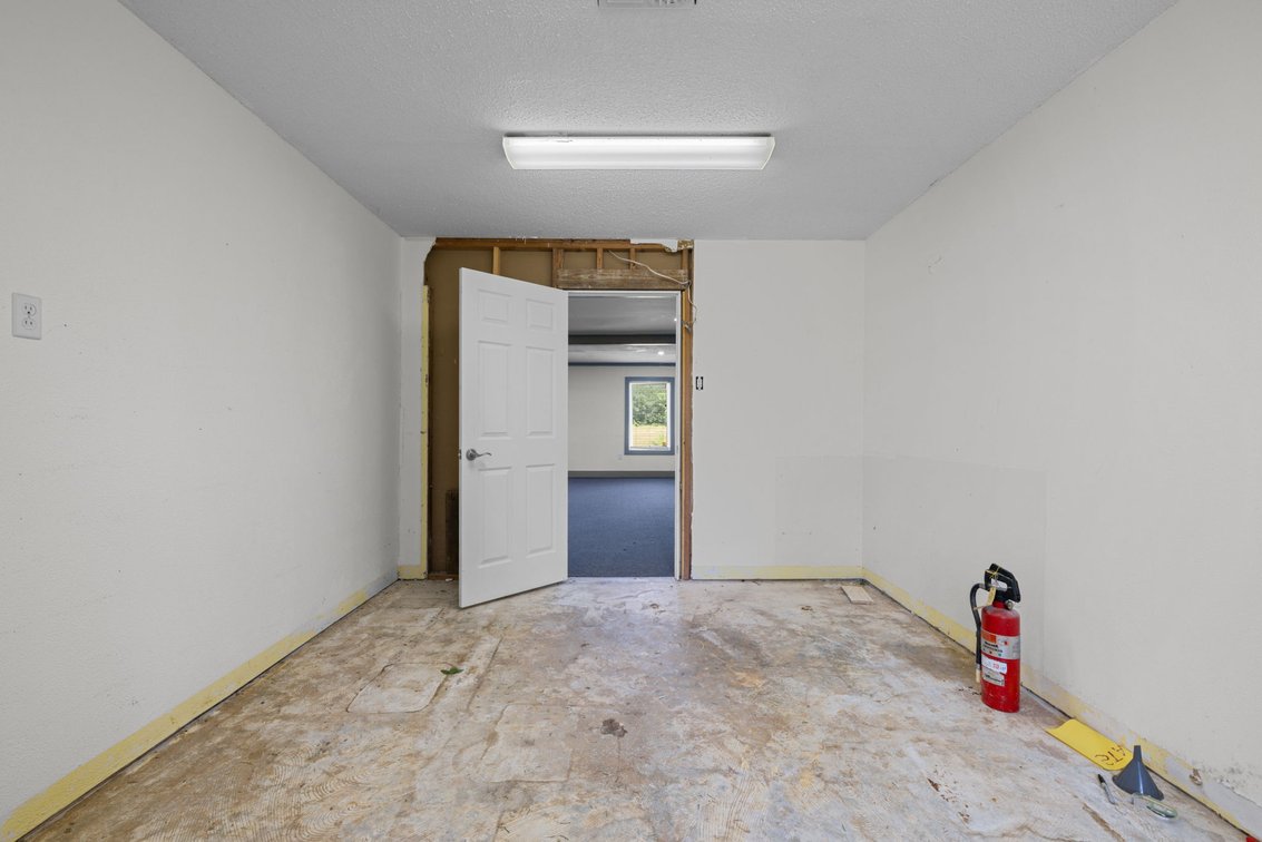 Image for Prime Commercial Real Estate Property at Online Auction | Dayton, TX | 9160 FM 1409