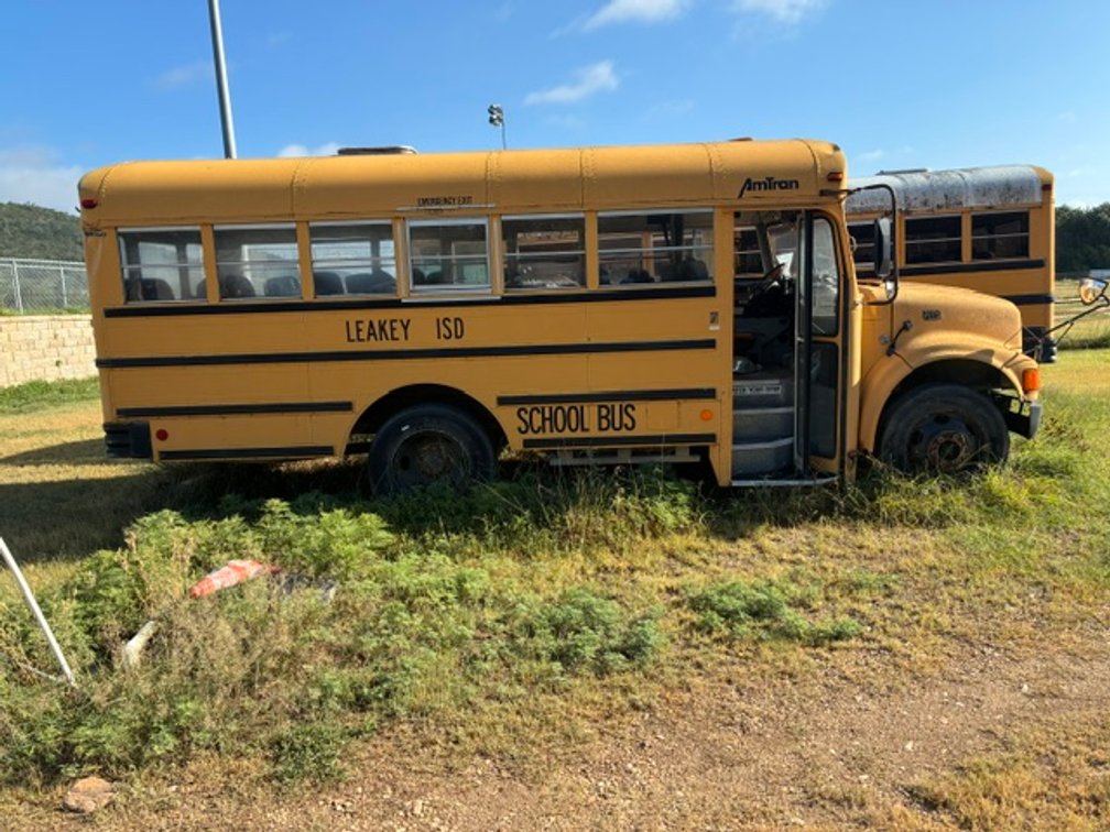 1996 International School Bus - Will Need to be Towed