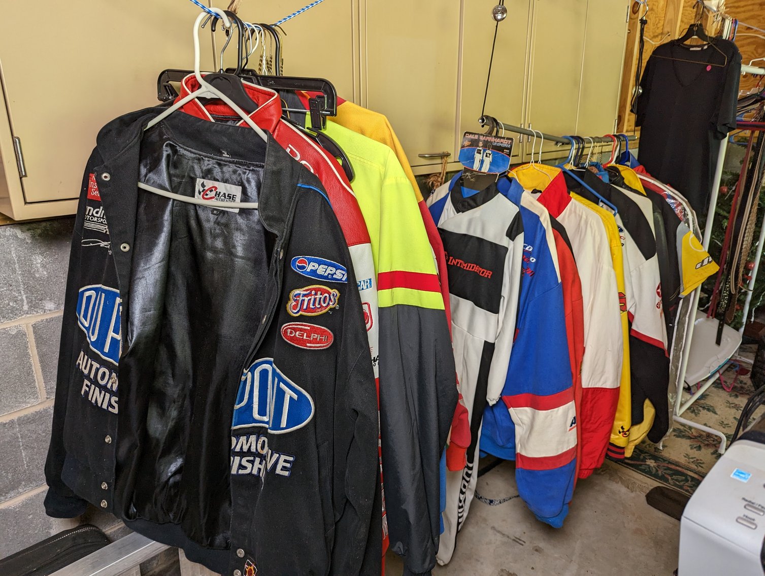 Image for Glenn and Joy Darnell Estate Auction