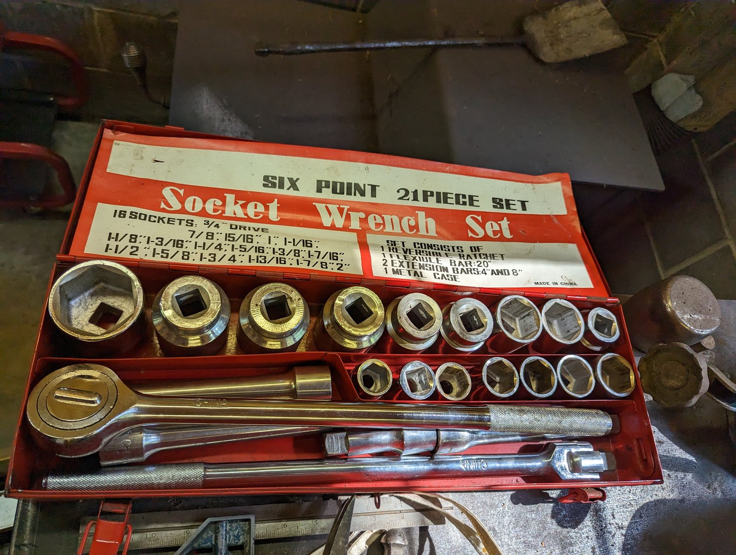 Image for Glenn and Joy Darnell Estate Auction