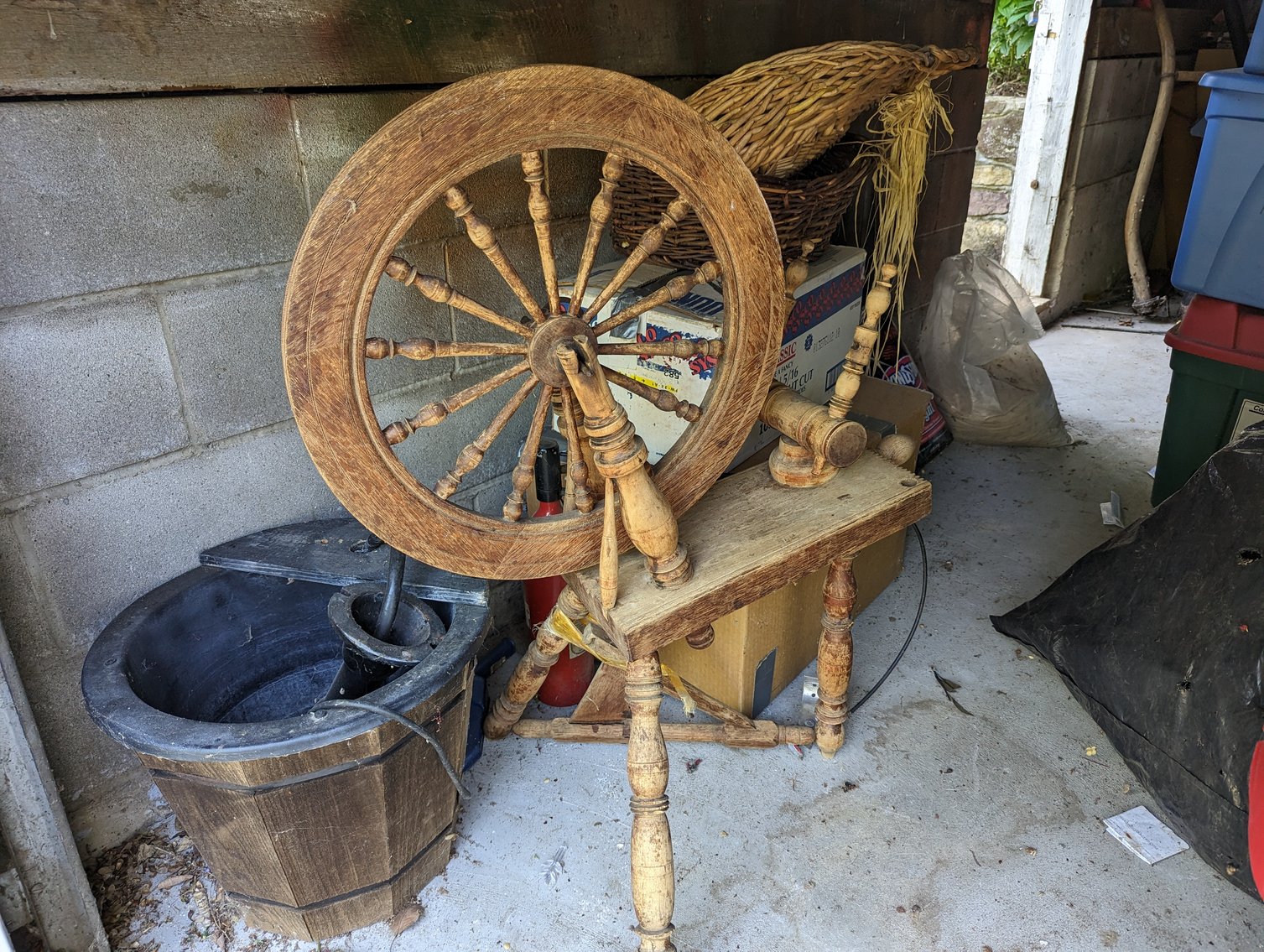 Image for Glenn and Joy Darnell Estate Auction