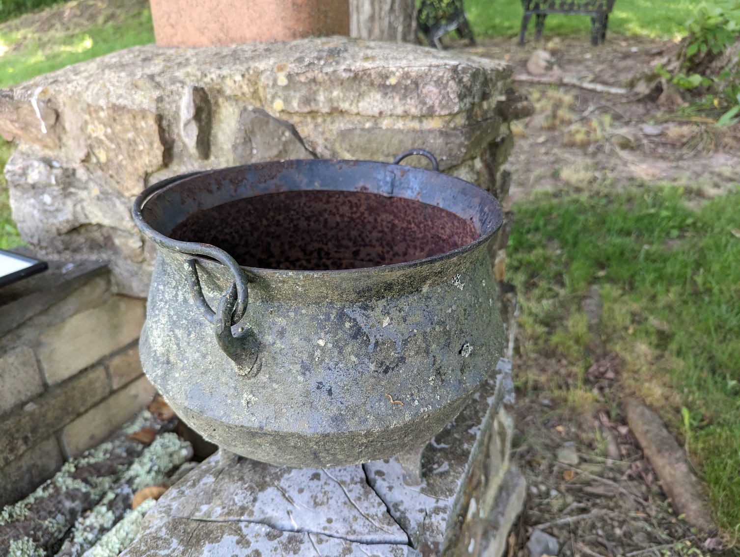 Image for Glenn and Joy Darnell Estate Auction