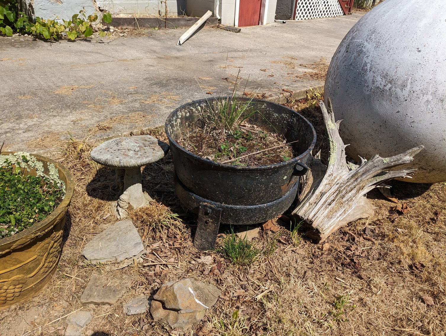 Image for Glenn and Joy Darnell Estate Auction