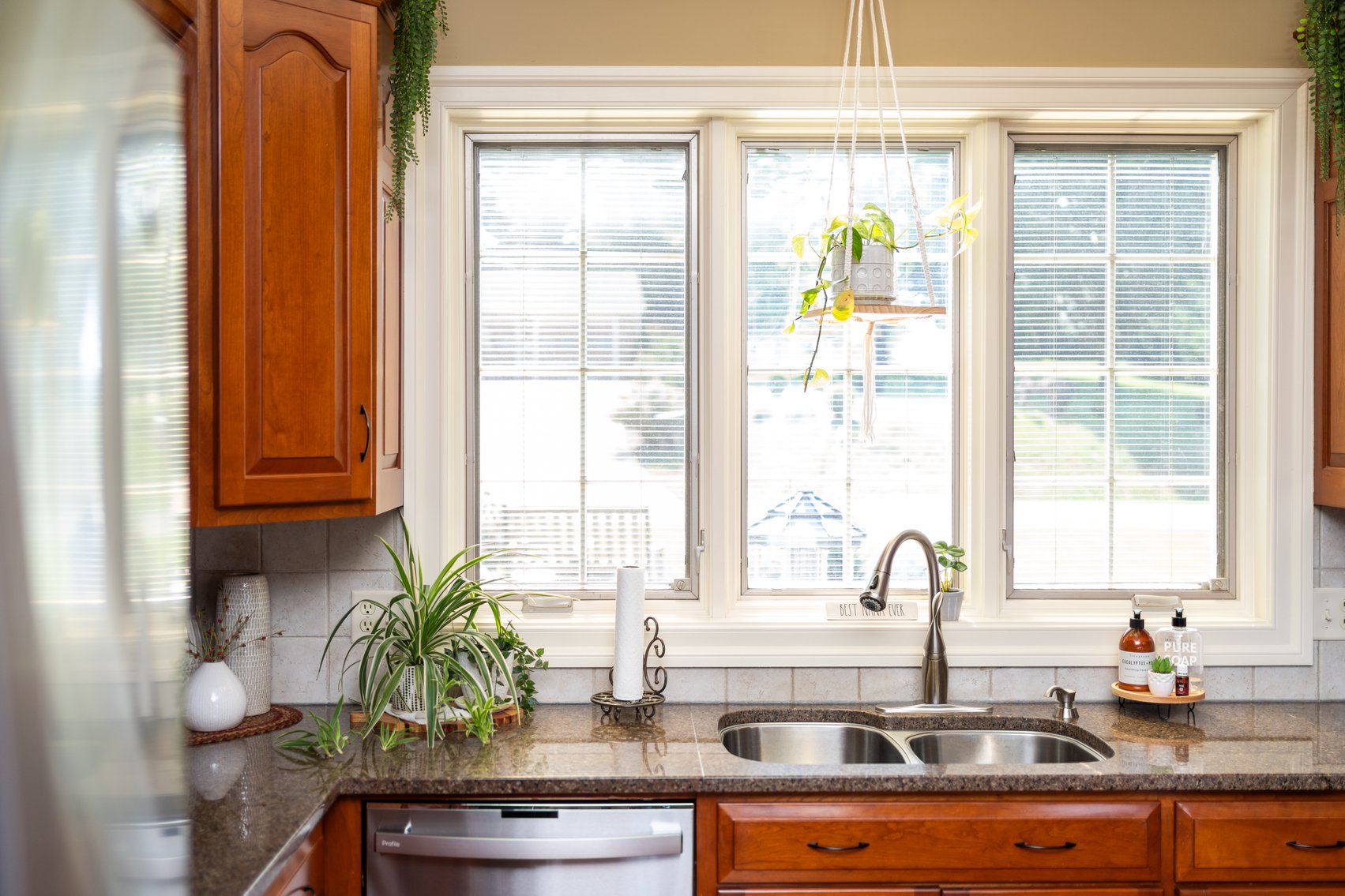 Image for Immaculate Custom Home With Amazing Views - Broadway VA