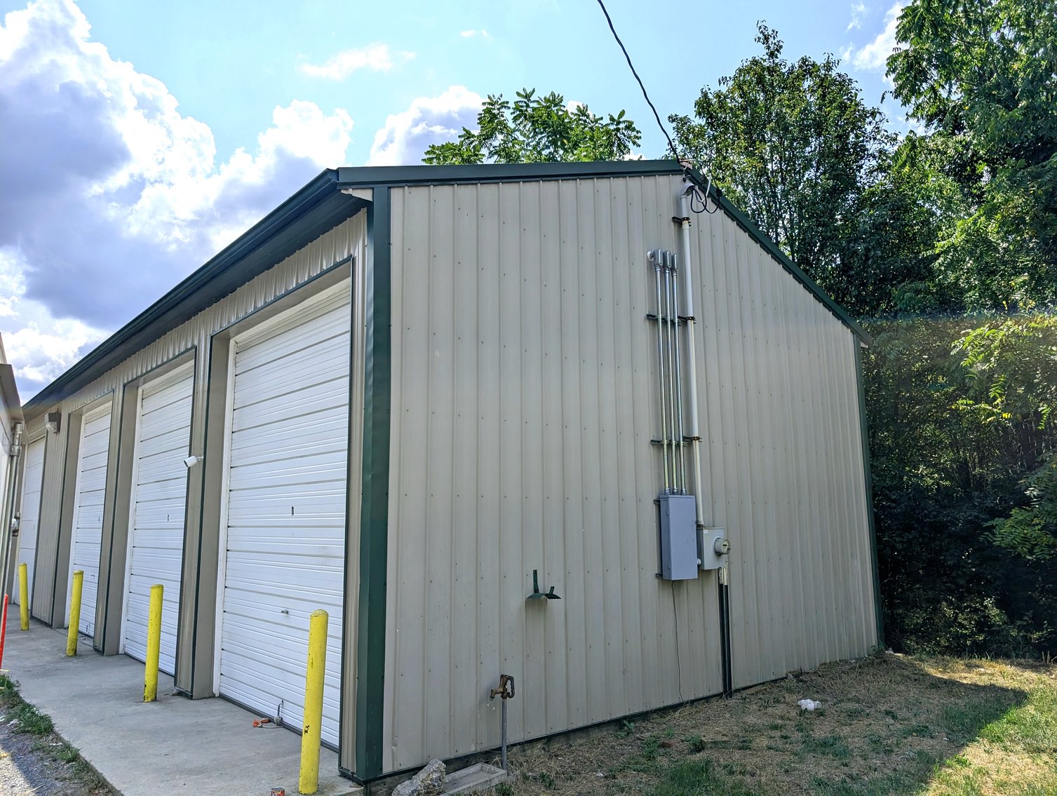 Image for 3 Bedroom Home and Commercial Garage Zoned B2 Harrisonburg VA