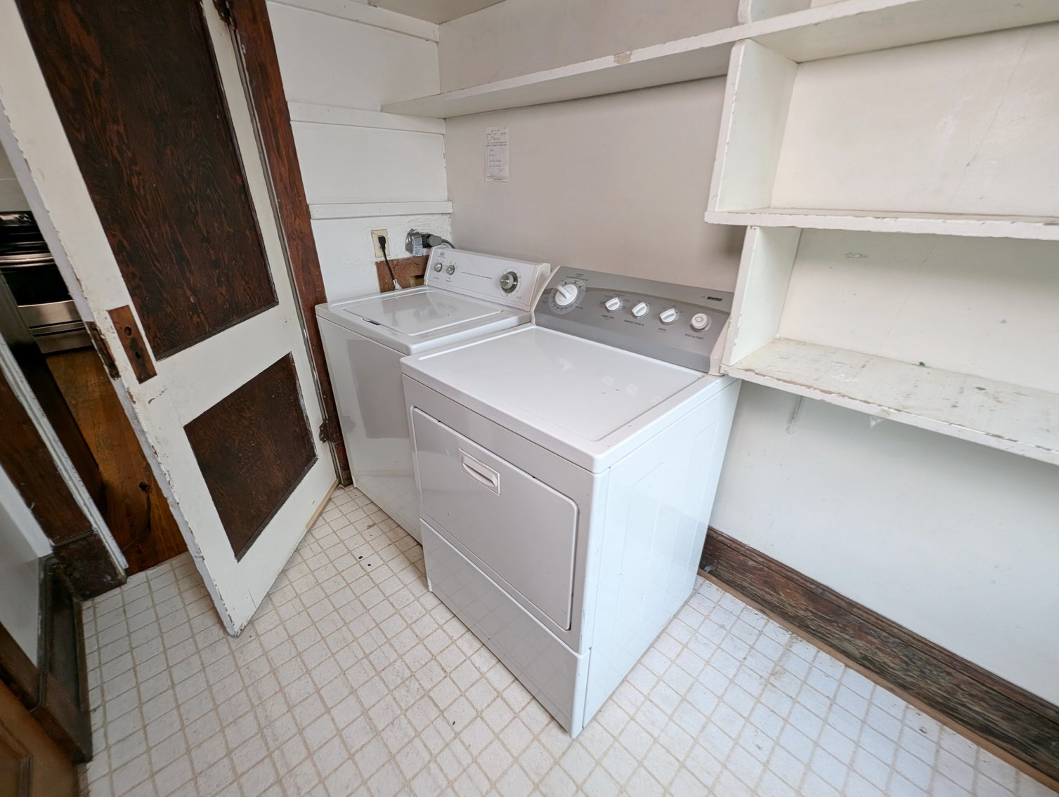 Image for 3 Bedroom Home and Commercial Garage Zoned B2 Harrisonburg VA