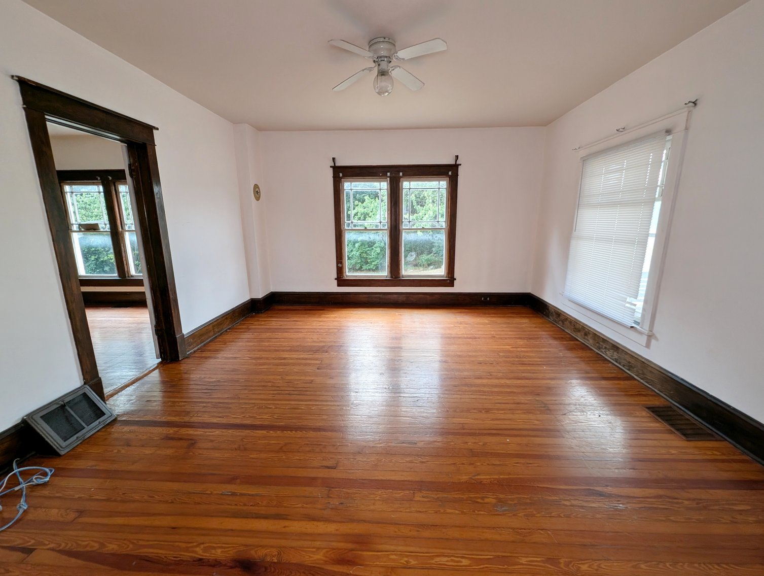 Image for 3 Bedroom Home and Commercial Garage Zoned B2 Harrisonburg VA