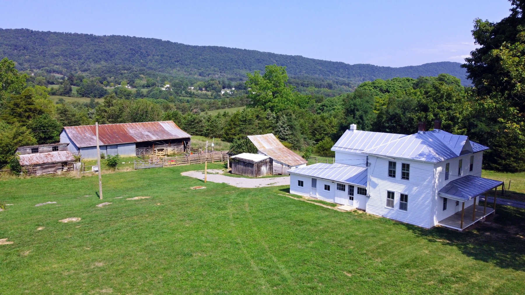 Image for 70 +/- Acres With Farmhouse And Outbuildings Near Singers Glen VA