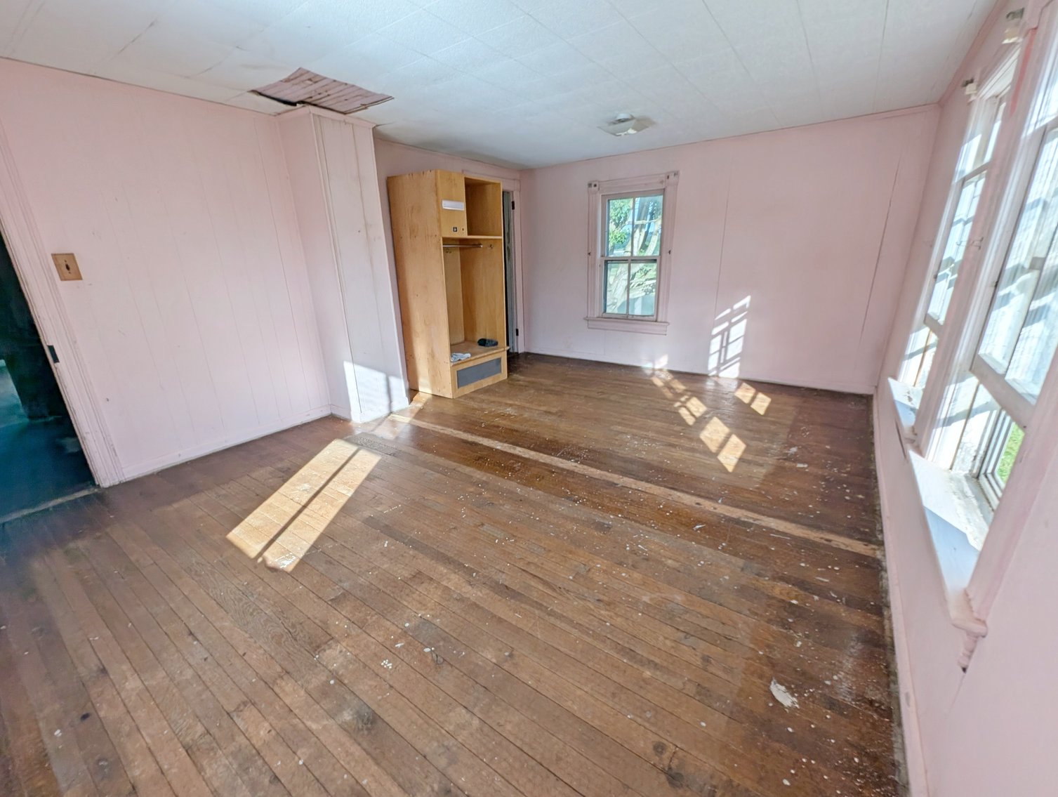 Image for 70 +/- Acres With Farmhouse And Outbuildings Near Singers Glen VA