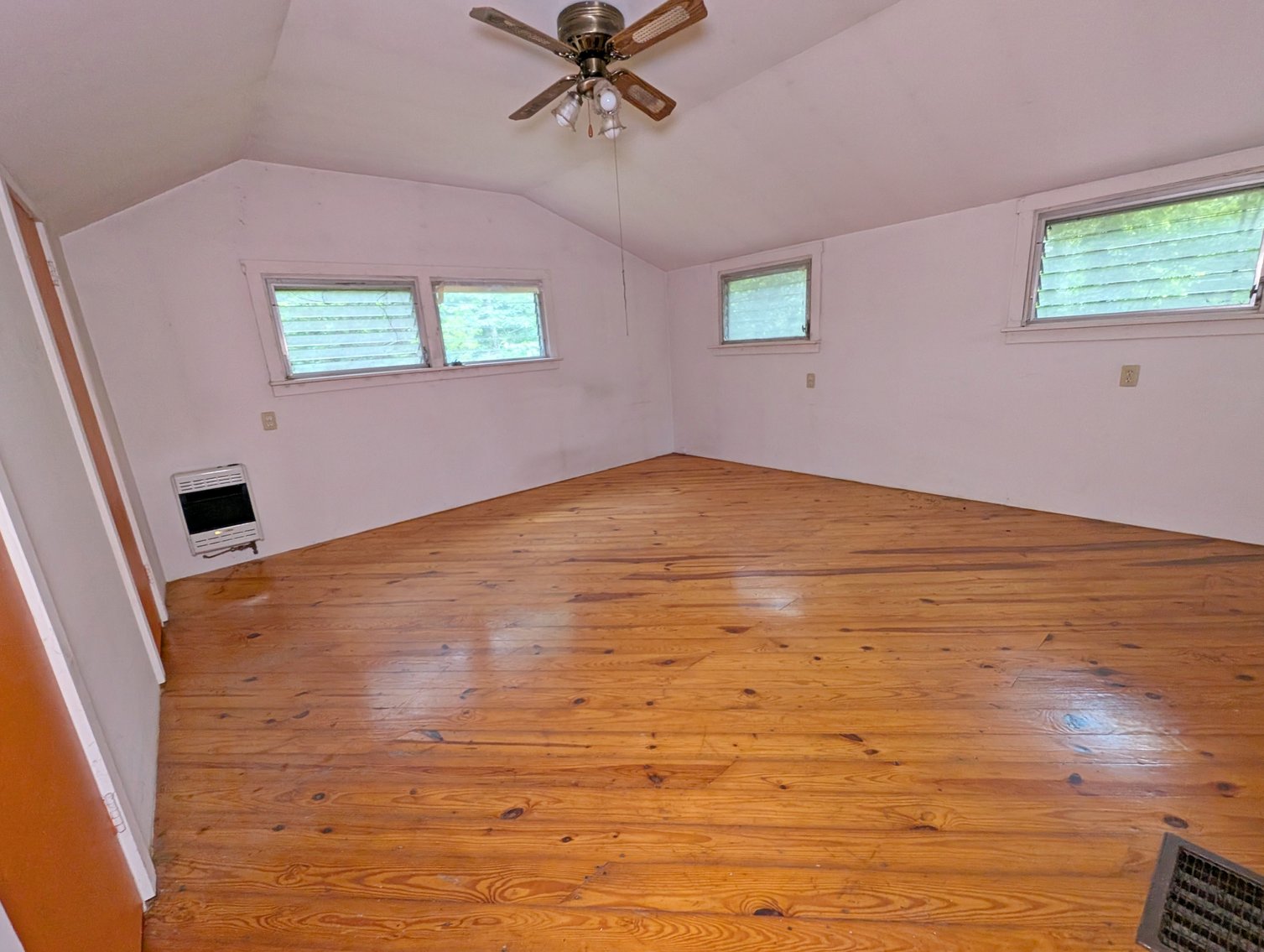 Image for 3 Bedroom Home in McGaheysville VA