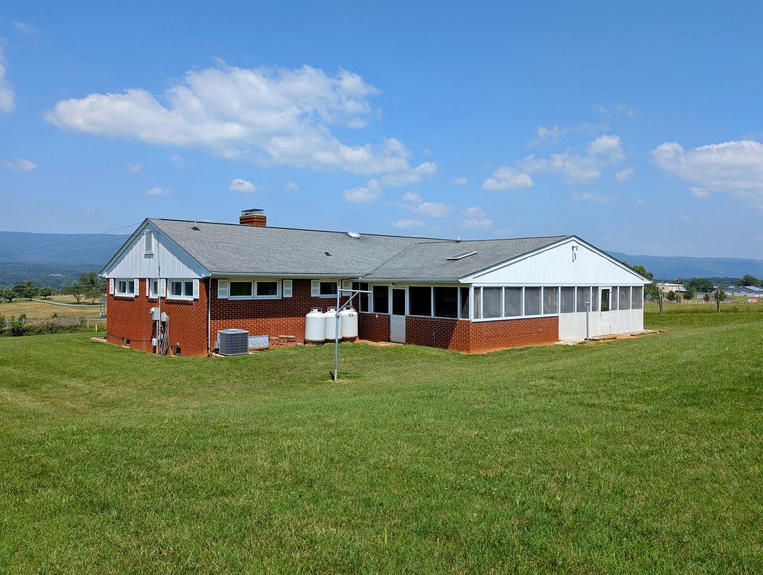 Image for 3 Bedroom 2 Bath Home Near Elkton VA