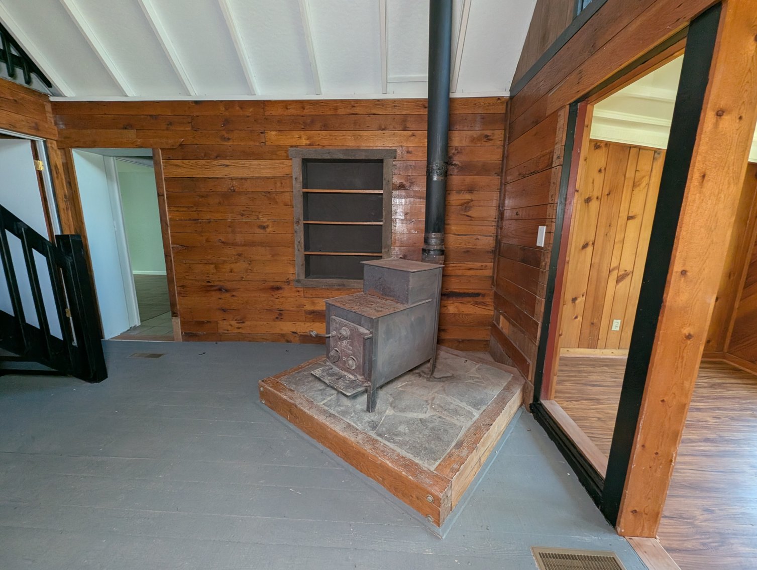 Image for Cabin On 5 Acres Near Broadway VA