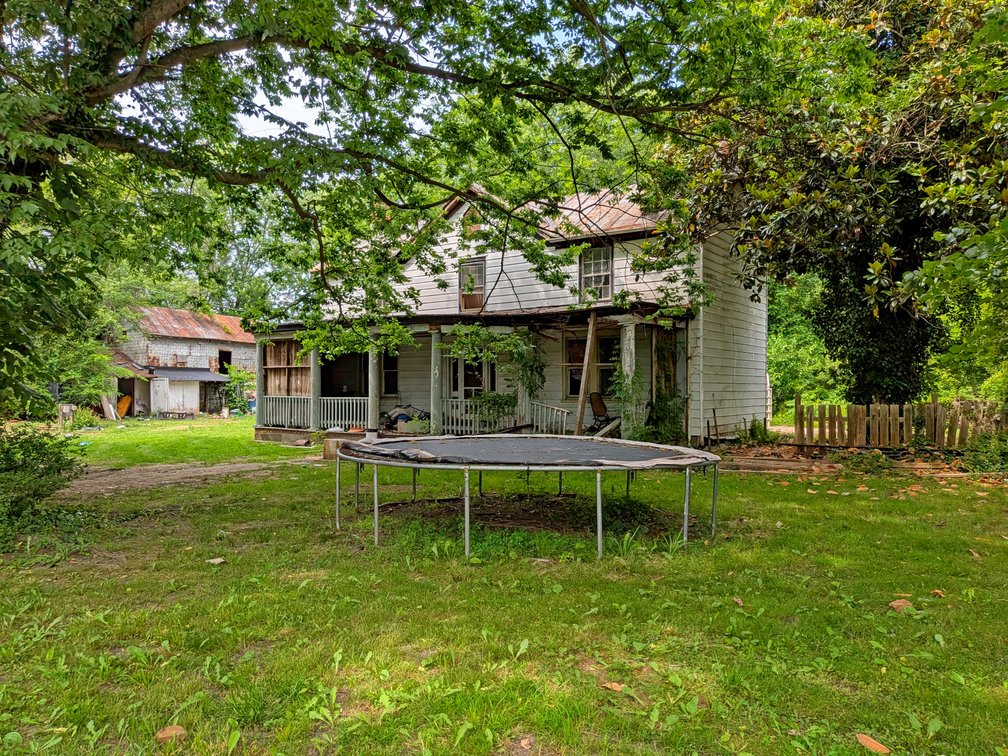 Image for Two Homes on 4.93 +/- Acres in Midland VA