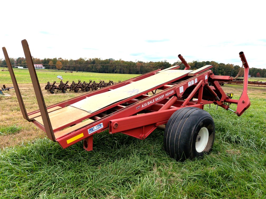 Morris Pro-Ag Auto Align Bale Skoop HD4SR Bale Trailer