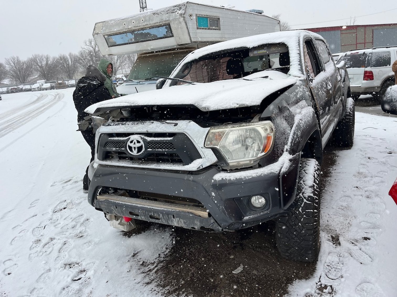 Image for Arrow Wrecker Impound Auction