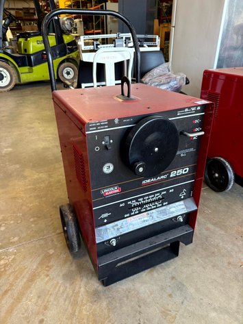 Image for Francis Tuttle Technology Machinery, Equipment, & Tools Auction