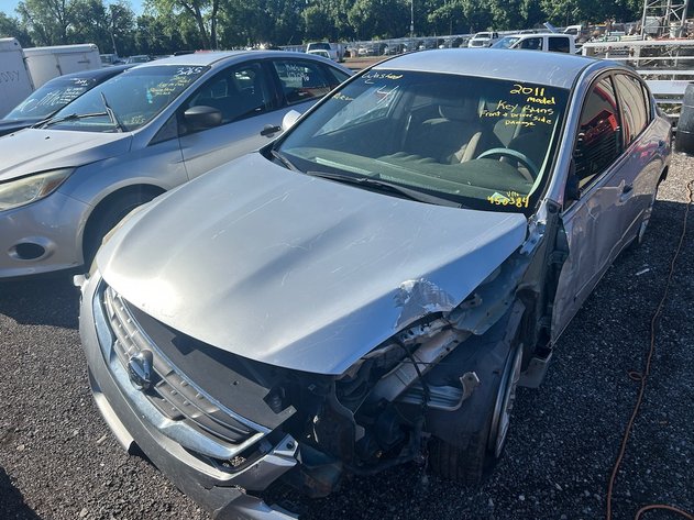 Image for Arrow Wrecker Impound Auction