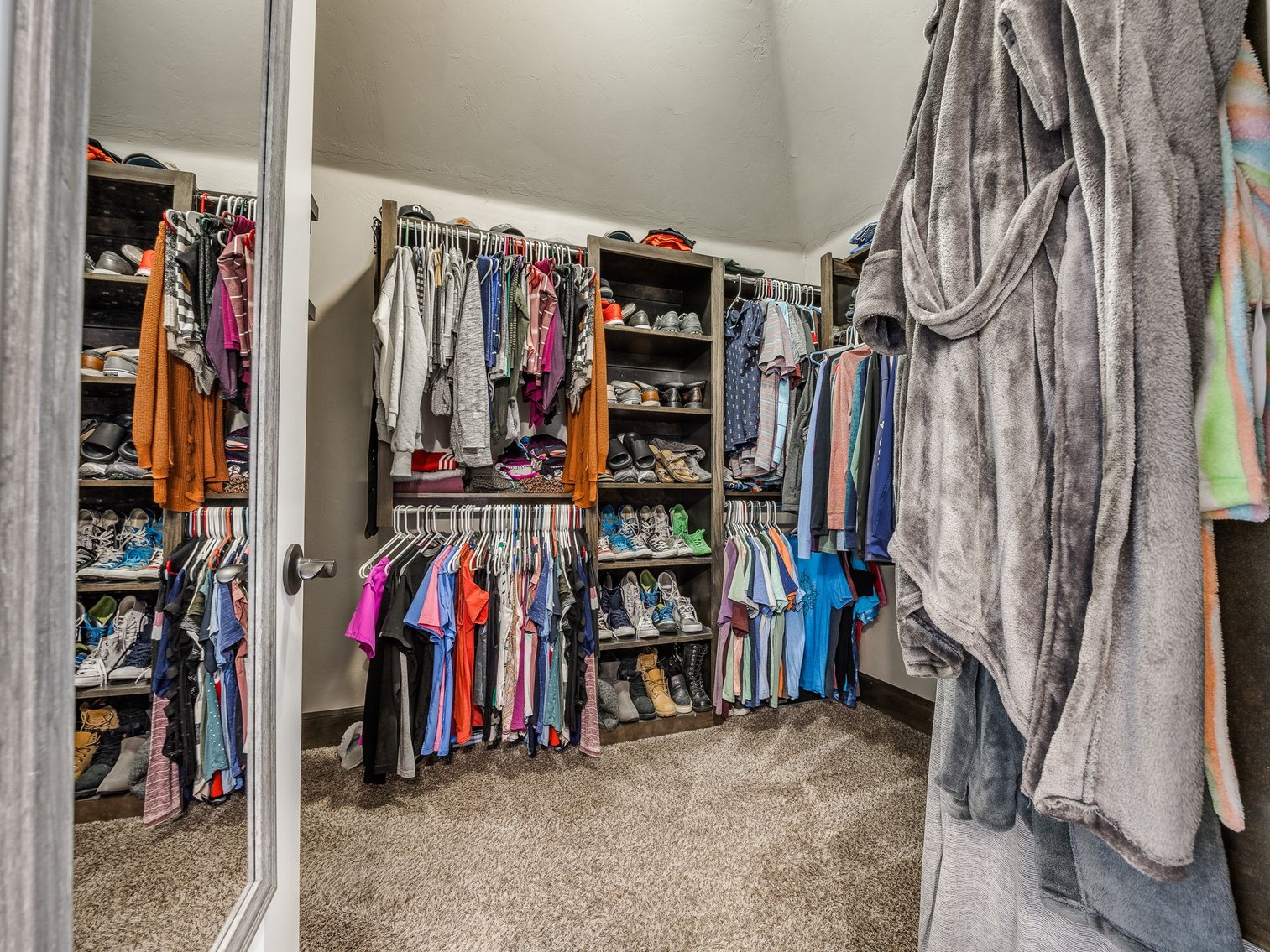 Image for 9208 NW 137th St, Yukon, OK - GORGEOUS 2,017 3bd, 2ba Home w/ Bonus Room & Upgrades!