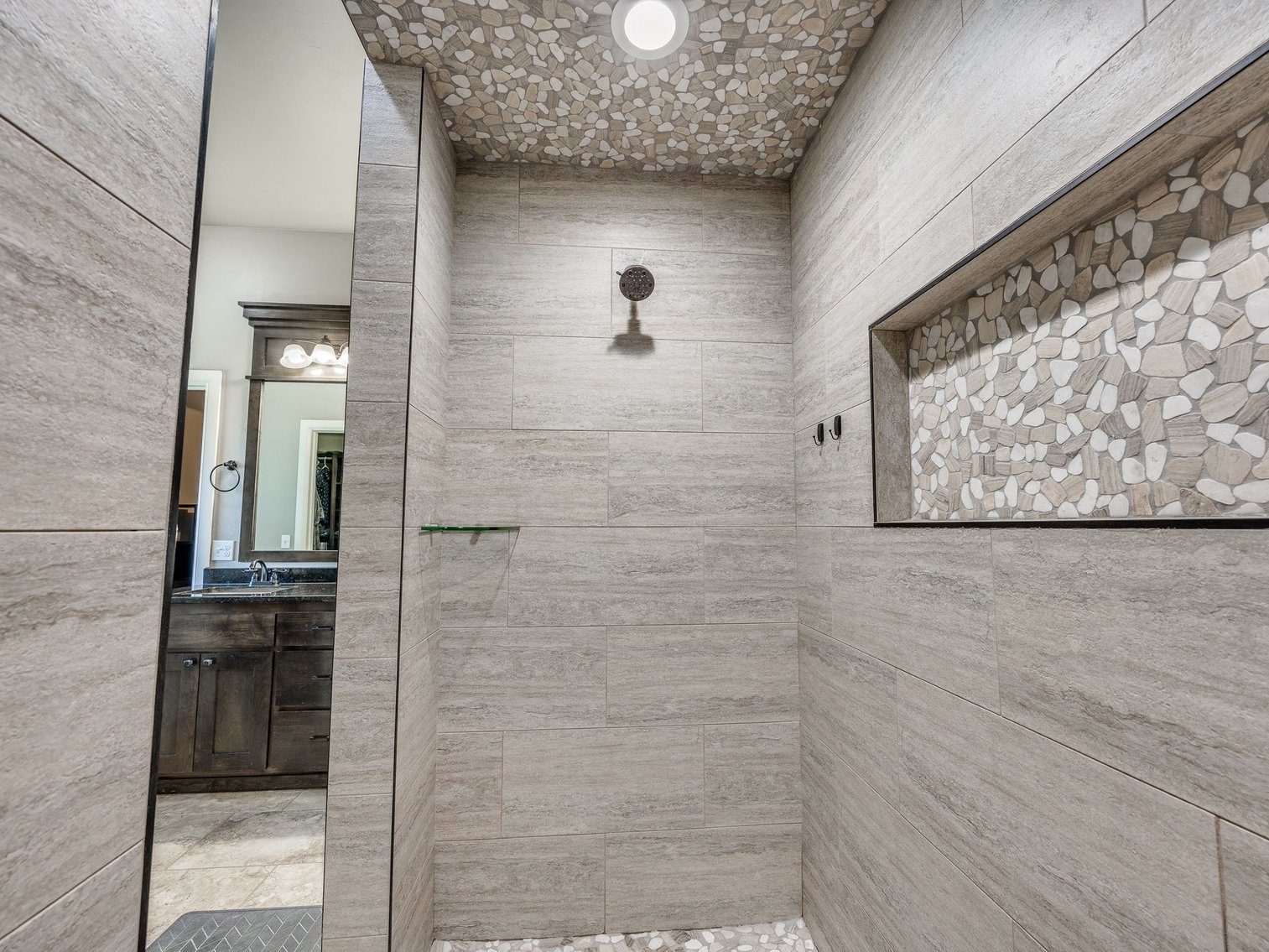 Image for 9208 NW 137th St, Yukon, OK - GORGEOUS 2,017 3bd, 2ba Home w/ Bonus Room & Upgrades!