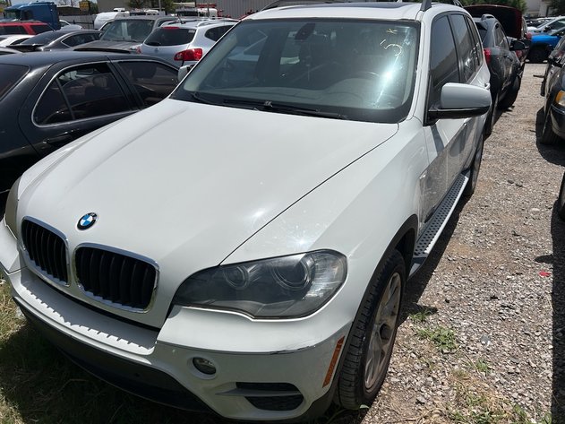 Image for CarCab Wrecker Impound Auction