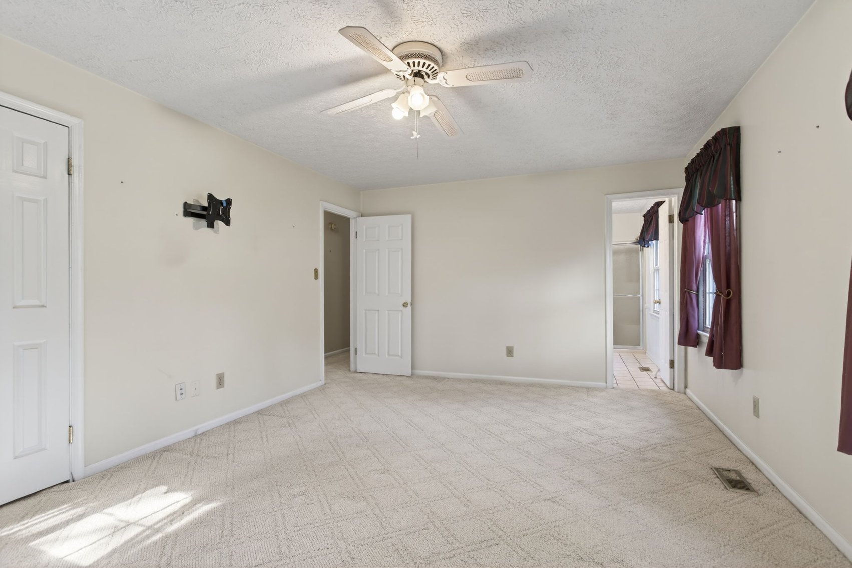 Image for 600 Lotz Drive