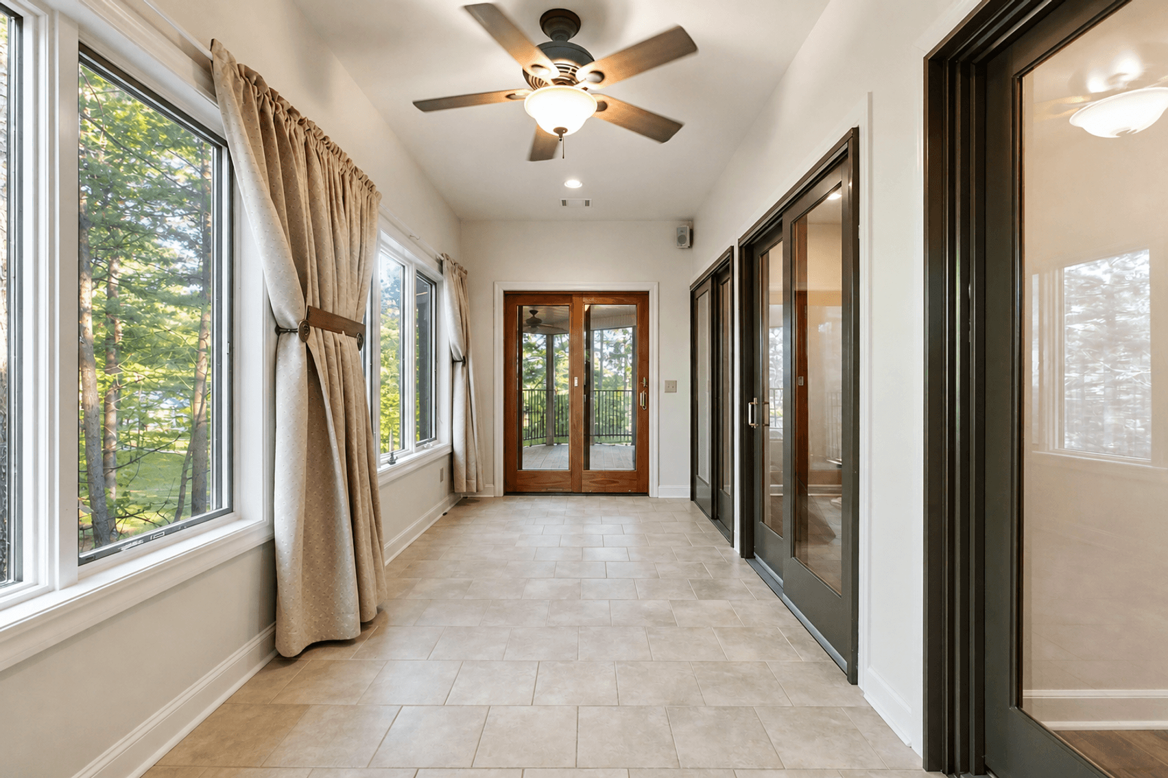 Image for Aviation Home & Hangar – Clinton, Arkansas