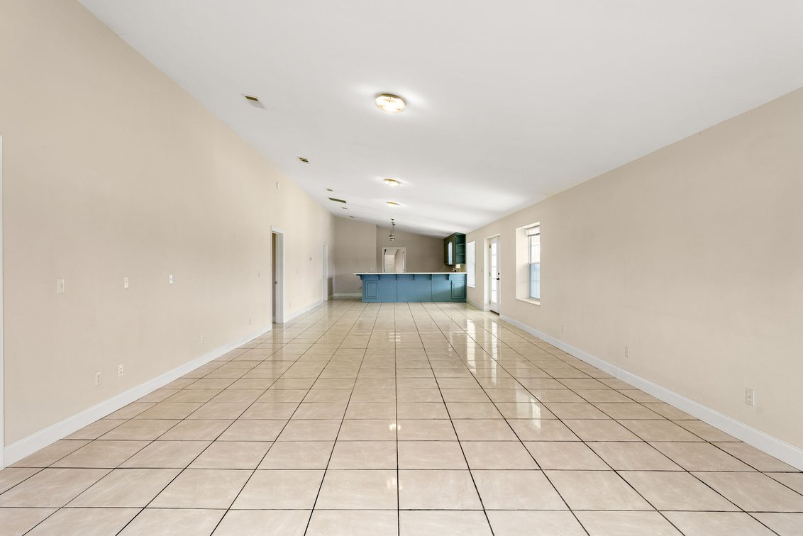 Image for Private Runway with Home & Hangar on 80± acres in Fountain, Florida