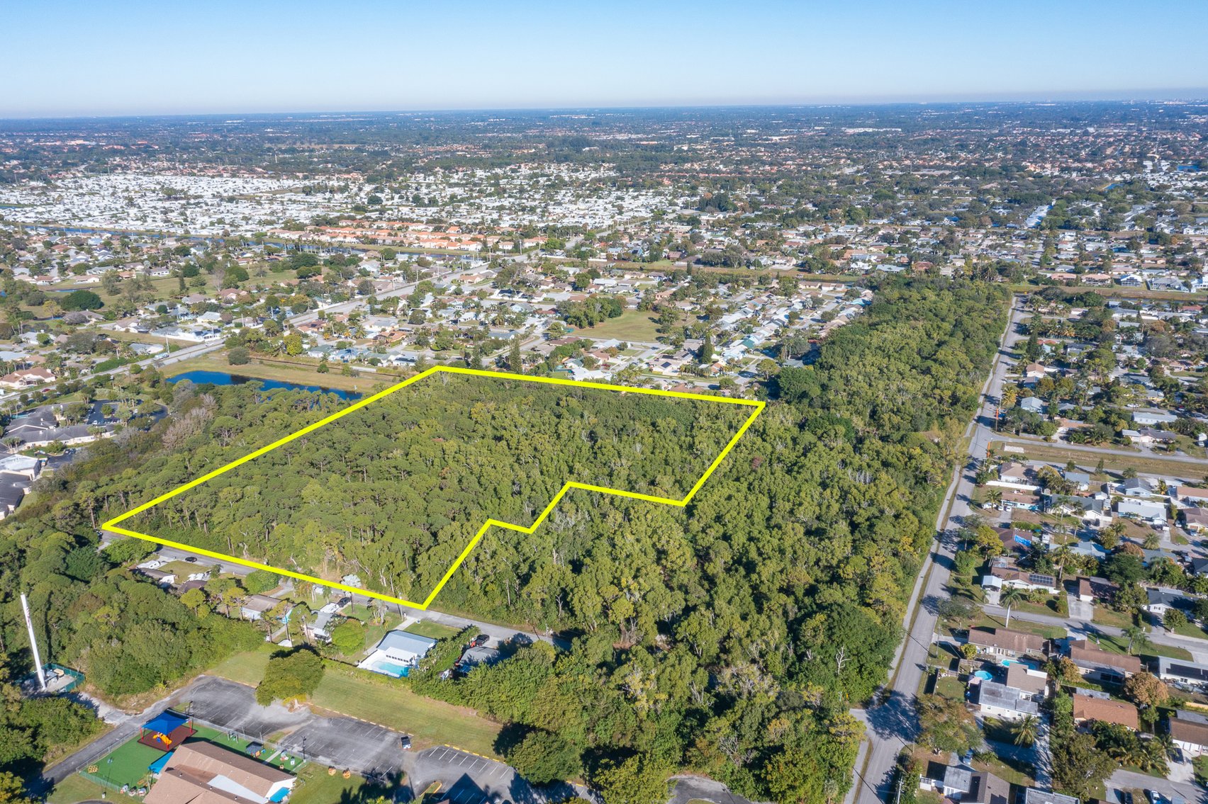 Image for Real Estate Auction - By Order of the Palm Beach County Housing Authority