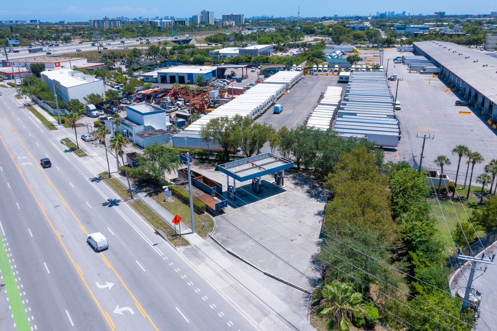 Image for Real Estate Sale - 1.35± Acre Fuel Service Facility with Retail Building and Outdoor Storage