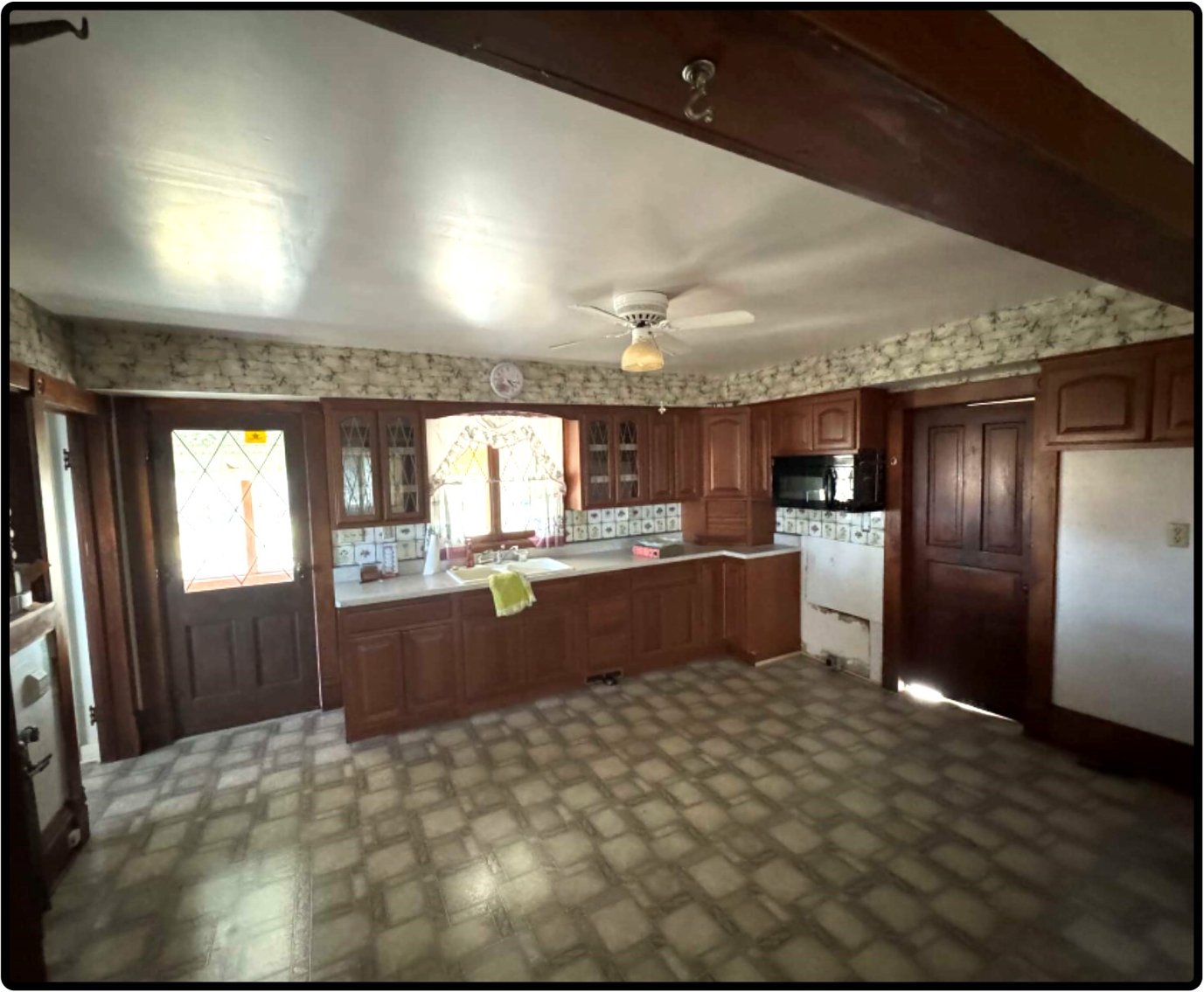 Image for Closed - Delaware Co., IA - 2.83 Ac., m/l (010-2826-01)