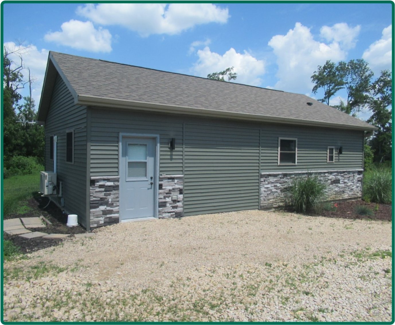 Image for Closed - Linn Co., IA - 9.54 Ac., m/l (010-2703-01)