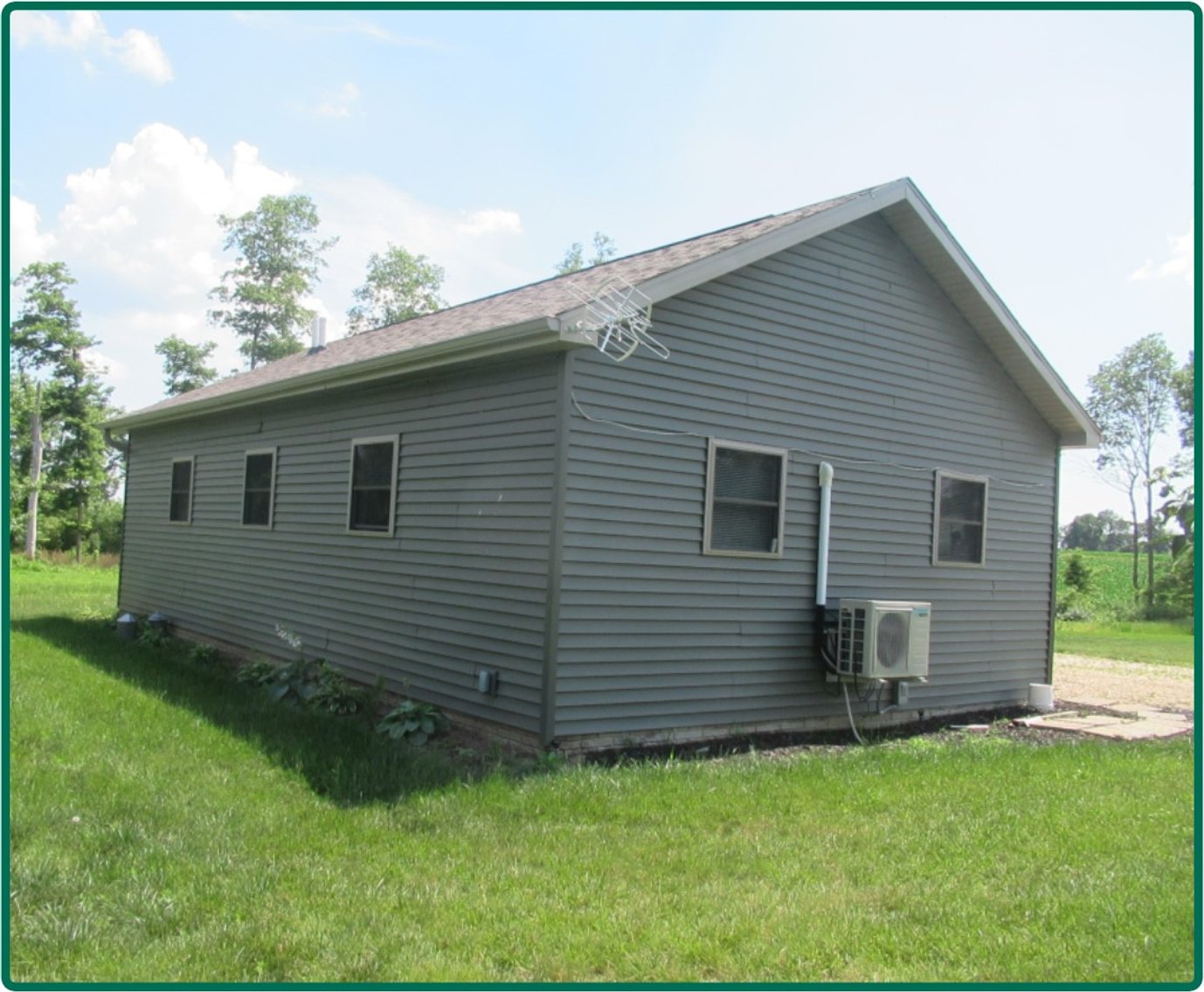 Image for Closed - Linn Co., IA - 9.54 Ac., m/l (010-2703-01)