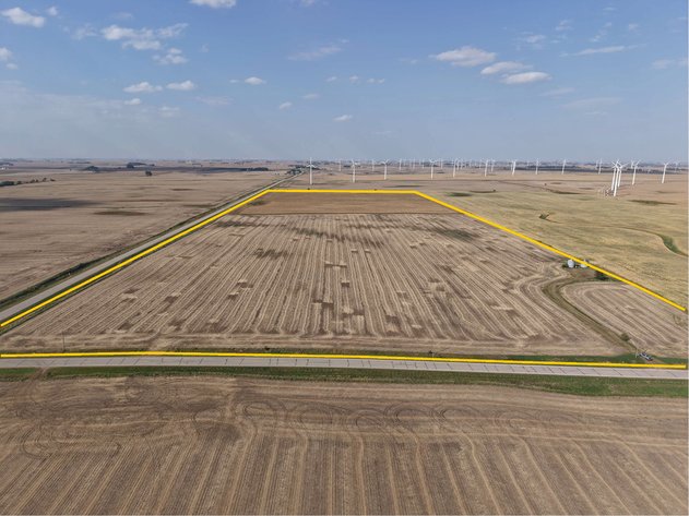 Image for Closed - Hancock Co., IA - 105.00 Ac., m/l (020-0582-01)