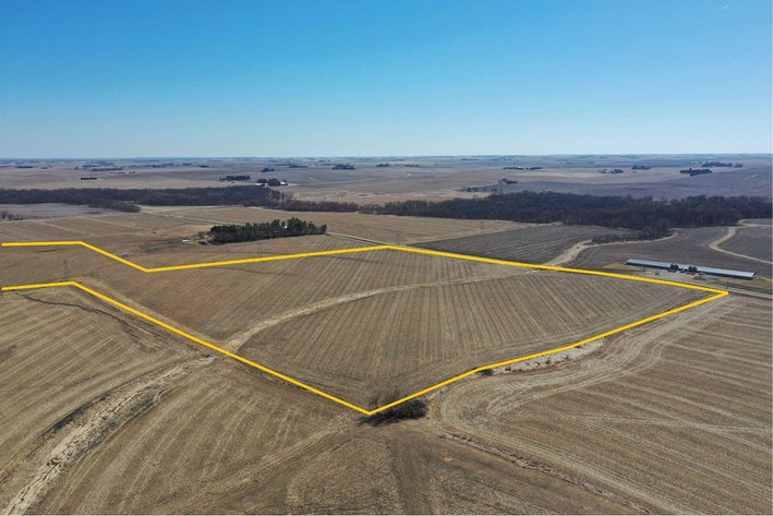 Image for Benton Co., IA - 87.00 Ac., m/l (050-1396-01)