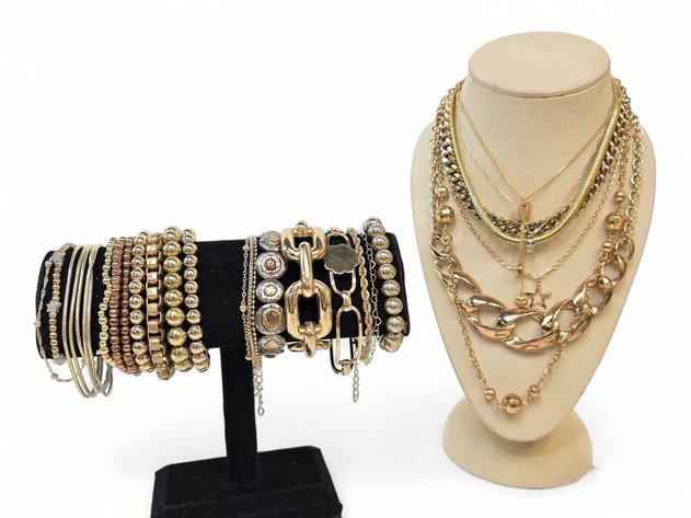 Necklaces, Bracelets, Earrings & Rings