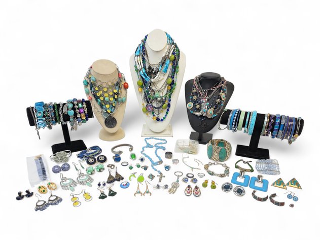 Necklaces, Bracelets, Earrings, Rings & More Fashion Jewelry