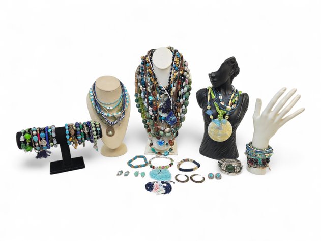 Blue & Green Necklaces, Bracelets & Earrings