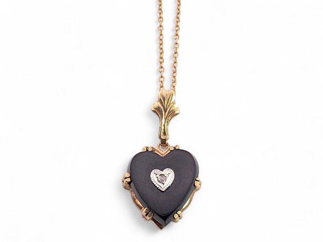 10k Yellow Gold Onyx & Diamond Heart Pendant Necklace