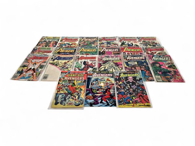 21x Marvel The Avengers Comic Books