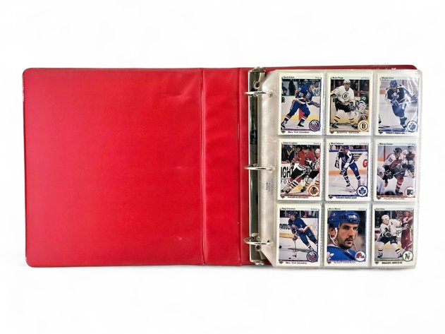 Vintage Upper Deck Hockey Trading Cards