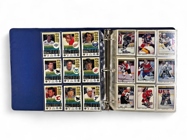 Vintage O-Pee-Chee Hockey Trading Cards