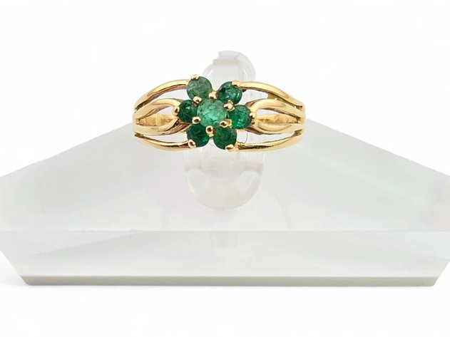 14k Yellow Gold & Emerald Ring