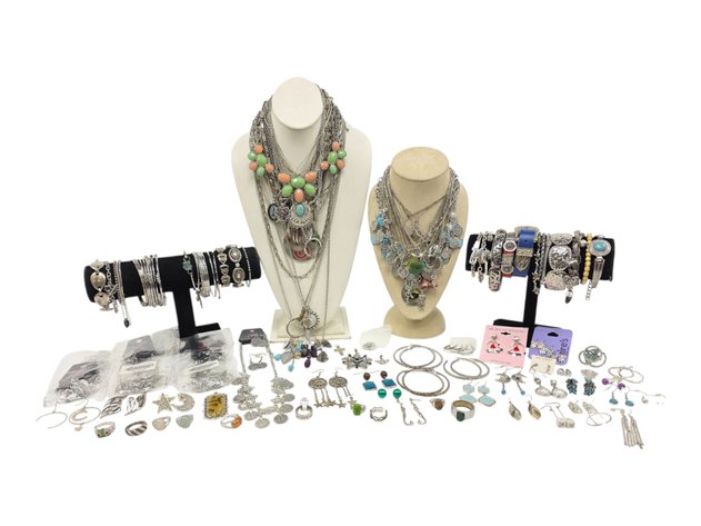 Necklaces, Bracelets, Earrings & More Fashion Jewelry