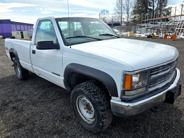 2000 Chevrolet GMT-400
