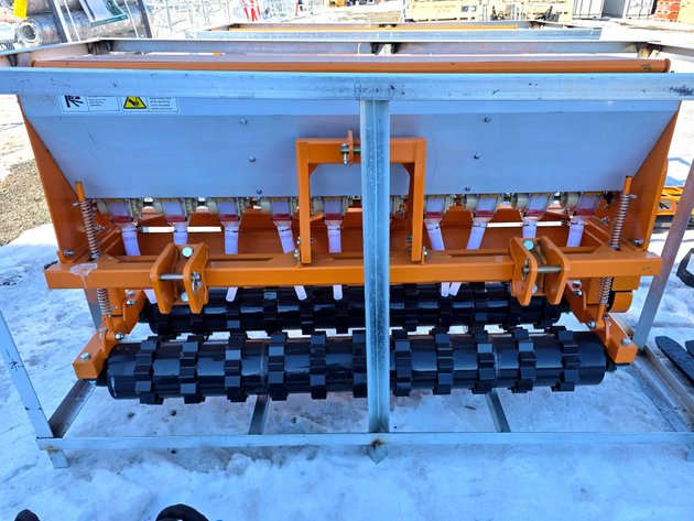 No Till Seed Drill for Tractor & Skid Steer - LandHonor - SD-22-72W